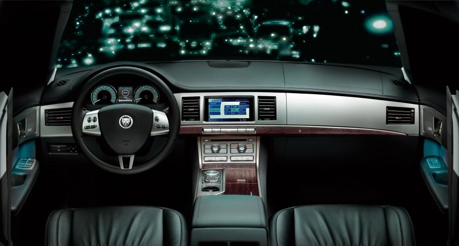  Jaguar XF 2008 года  (фото 46 из 175)